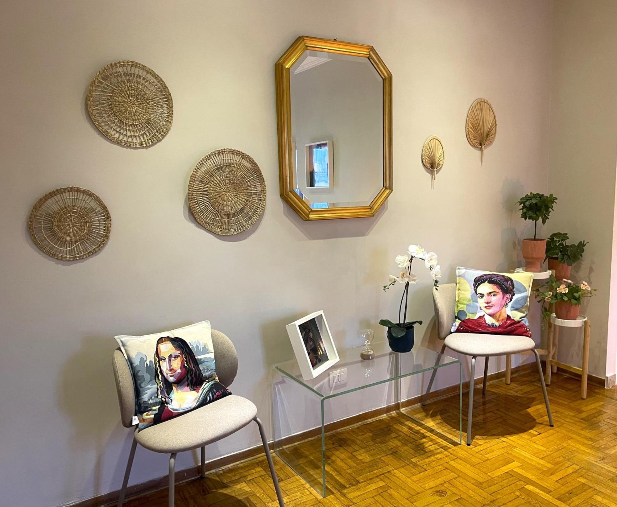 Appartement La Casa Libre Metro A Colli Albani 350 M Rome